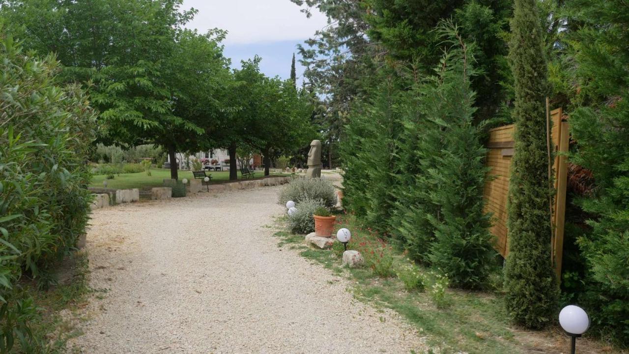 Mas Maurane - L'Olivier Avec Spa Prive Aux Portes D'Arles Тараскон Екстер'єр фото